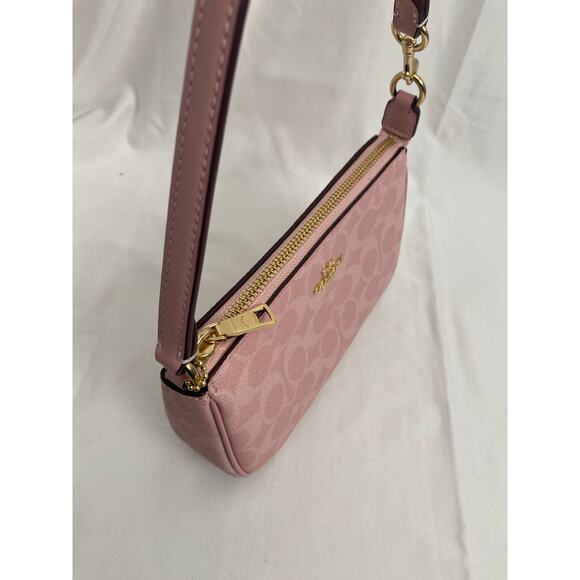 Coach CW426 Nolita 19 Powder Pink Signature Shoulder Bag - NWT - Picture 5 of 10